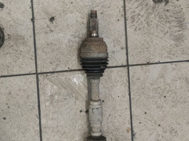 bontott MAZDA 3 Bal Féltengely