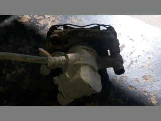 bontott MAZDA 3 Bal hátsó Féknyereg Munkahengerrel