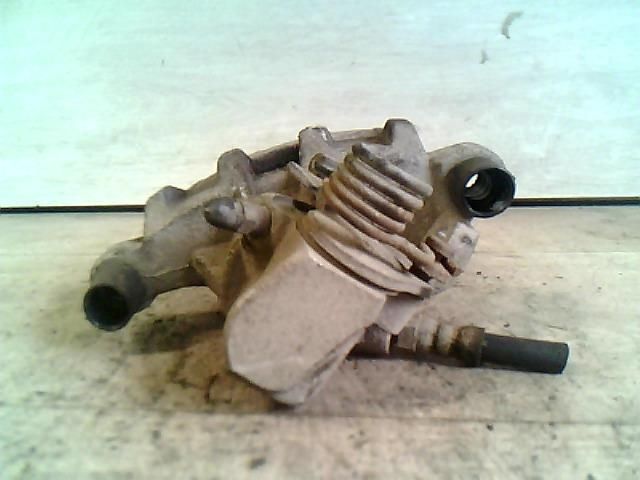 bontott MAZDA 3 Bal hátsó Féknyereg Munkahengerrel