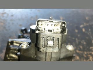 bontott MAZDA 3 Fojtószelep (Elektromos)