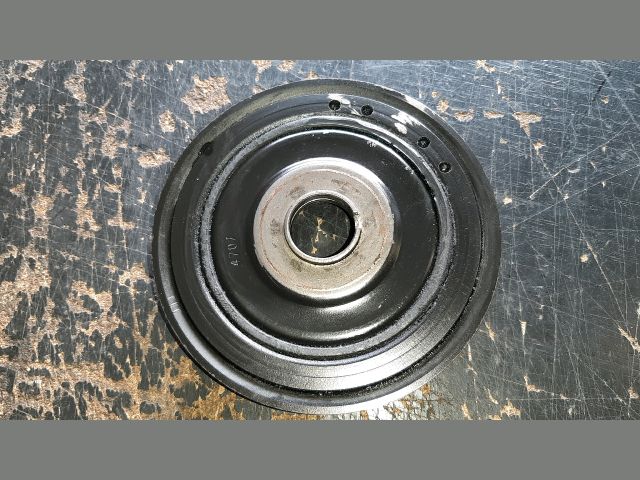 bontott MAZDA 3 Főtengely Szíjtárcsa