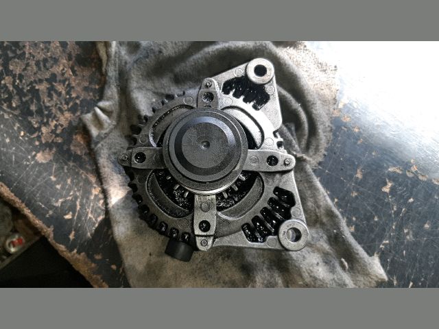 bontott MAZDA 3 Generátor