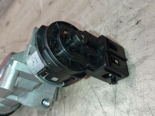 bontott MAZDA 3 Gyújtáskapcsoló Házzal