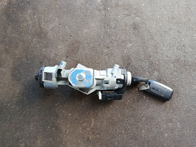 bontott MAZDA 3 Gyújtáskapcsoló