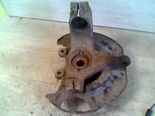 bontott MAZDA 3 Jobb első Csonkállvány Kerékaggyal