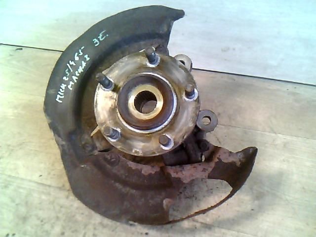 bontott MAZDA 3 Jobb első Csonkállvány Kerékaggyal