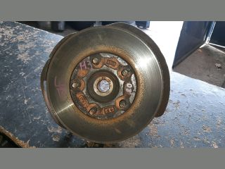 bontott MAZDA 3 Jobb első Csonkállvány Kerékaggyal