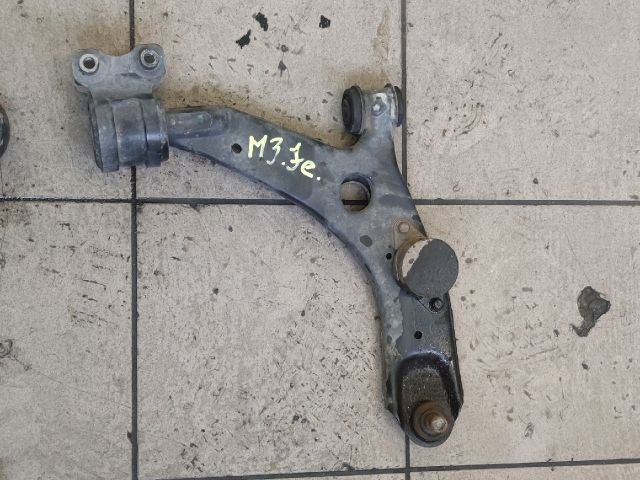 bontott MAZDA 3 Jobb első Lengőkar