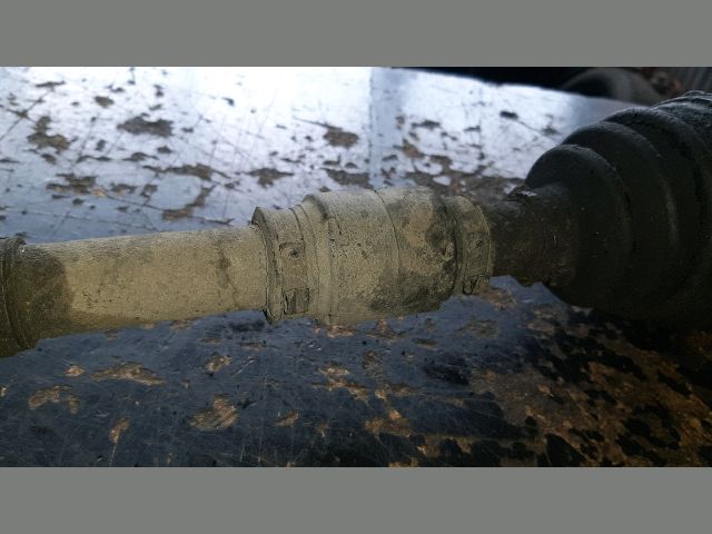 bontott MAZDA 3 Jobb Féltengely