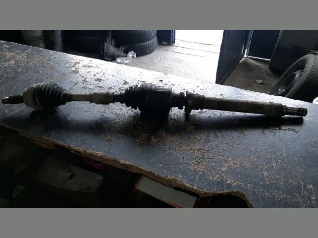 bontott MAZDA 3 Jobb Féltengely