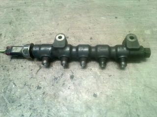 bontott MAZDA 3 Közösnyomócső