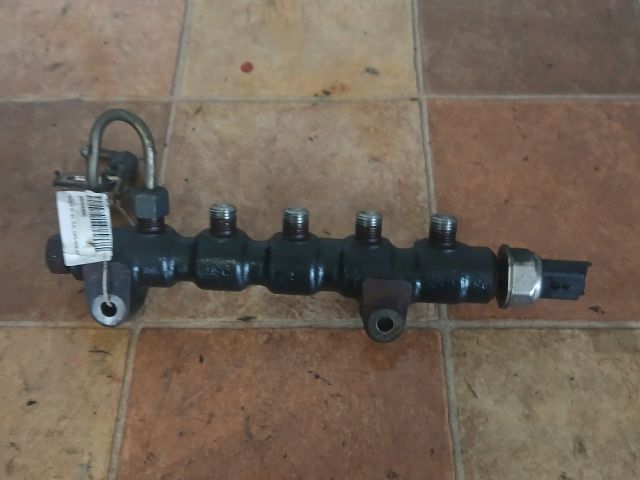 bontott MAZDA 3 Közösnyomócső