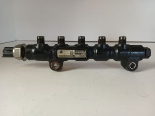 bontott MAZDA 3 Közösnyomócső