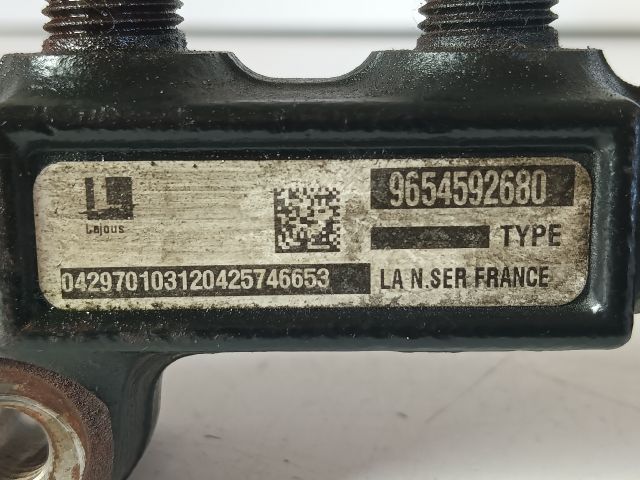 bontott MAZDA 3 Közösnyomócső