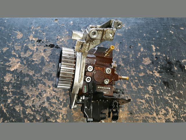 bontott MAZDA 3 Nagynyomású Szivattyú