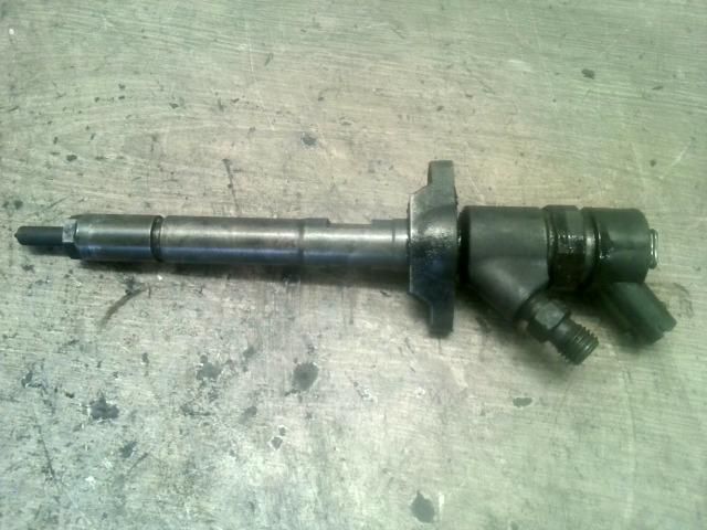 bontott MAZDA 3 Porlasztó (1 db)