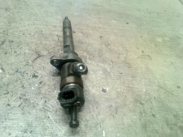 bontott MAZDA 3 Porlasztó (1 db)