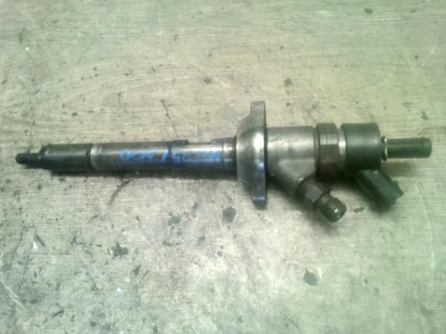 bontott MAZDA 3 Porlasztó (1 db)