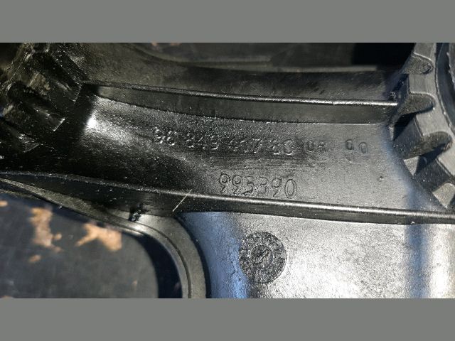 bontott MAZDA 3 Szívósor