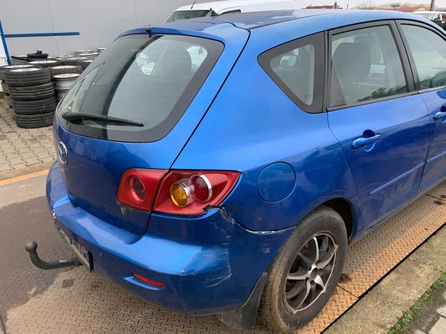 bontott MAZDA 3 Tanksapka