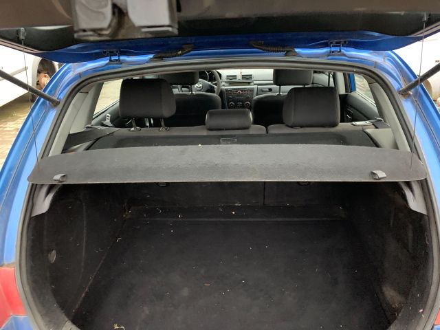 bontott MAZDA 3 Tanksapka