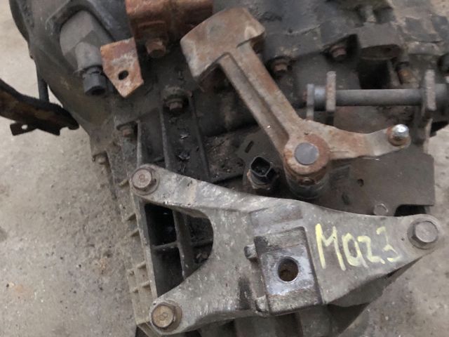 bontott MAZDA 3 Váltó (Mechanikus)