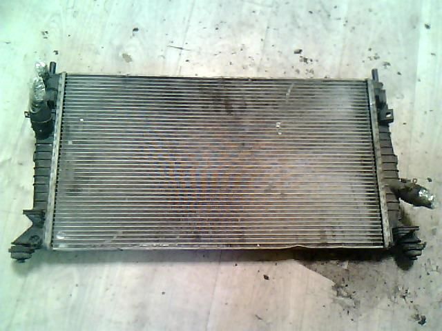 bontott MAZDA 3 Vízhűtő Radiátor (Nem klímás)