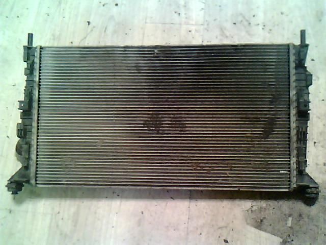 bontott MAZDA 3 Vízhűtő Radiátor (Nem klímás)