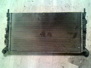 bontott MAZDA 3 Vízhűtő Radiátor (Nem klímás)