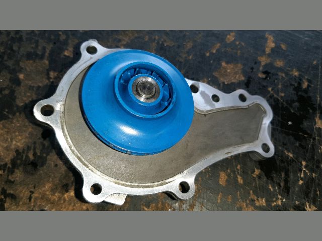 bontott MAZDA 3 Vízpumpa