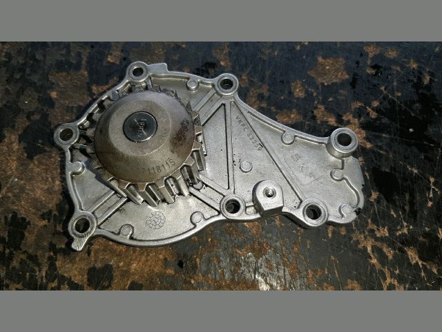 bontott MAZDA 3 Vízpumpa