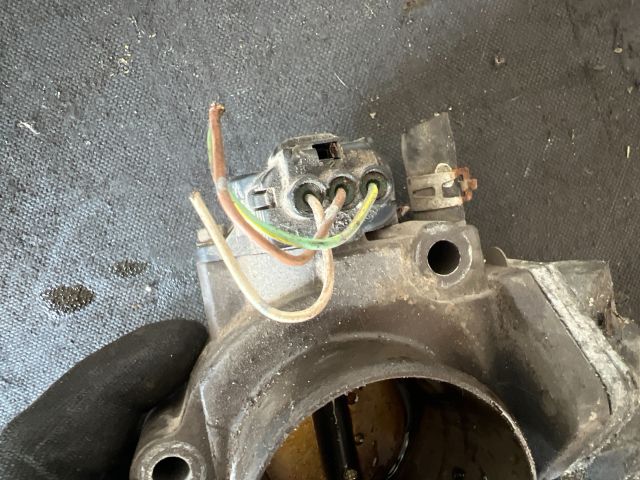 bontott MAZDA 3 Fojtószelep (Mechanikus)