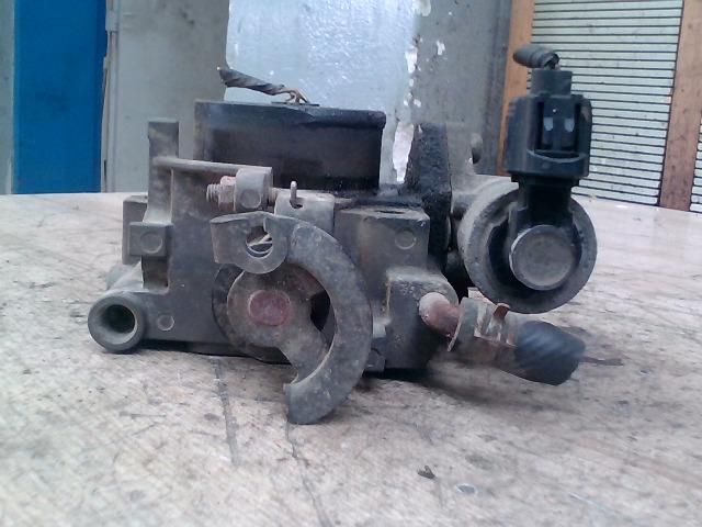 bontott MAZDA 3 Fojtószelep (Mechanikus)