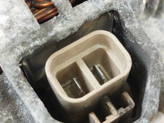 bontott MAZDA 3 Generátor