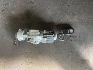 bontott MAZDA 3 Gyújtáskapcsoló Házzal