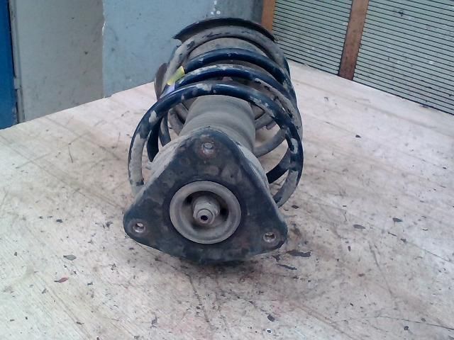 bontott MAZDA 3 Jobb első Gólyaláb (Lengécsillapító, Rugó)