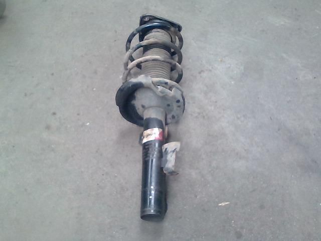 bontott MAZDA 3 Jobb első Gólyaláb (Lengécsillapító, Rugó)