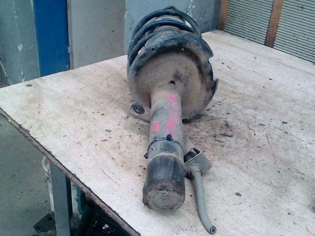 bontott MAZDA 3 Jobb első Gólyaláb (Lengécsillapító, Rugó)