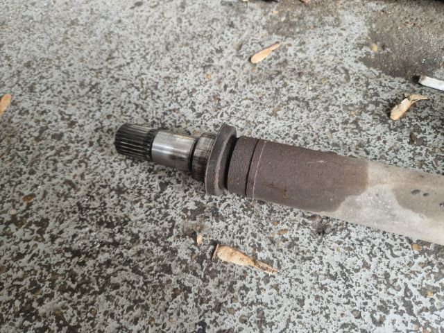 bontott MAZDA 3 Jobb Féltengely