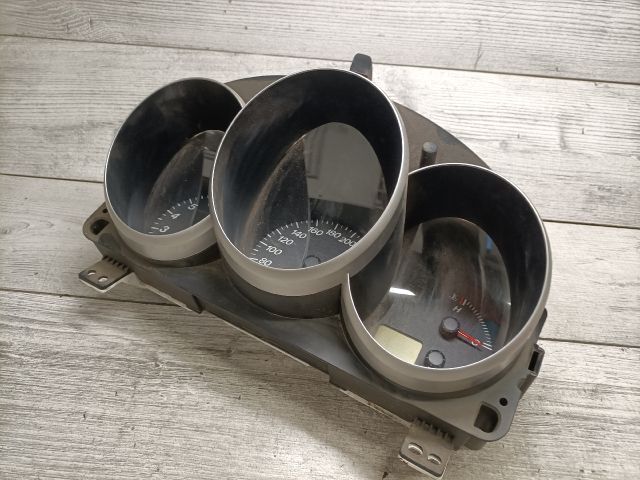 bontott MAZDA 3 Kilométeróra