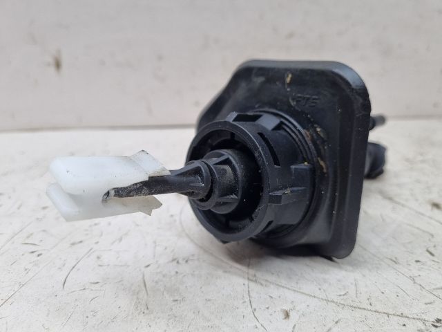 bontott MAZDA 3 Kuplung Munkahenger