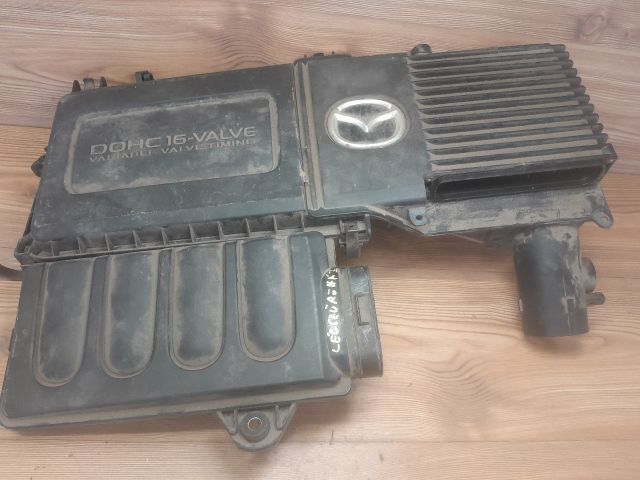 bontott MAZDA 3 Légszűrő Ház