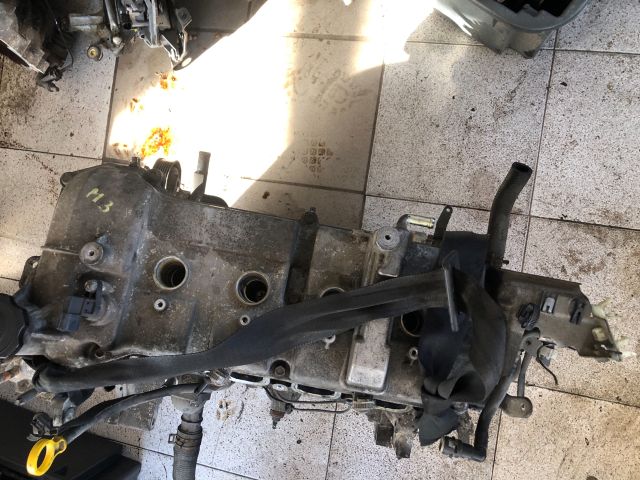 bontott MAZDA 3 Motor (Fűzött blokk hengerfejjel)