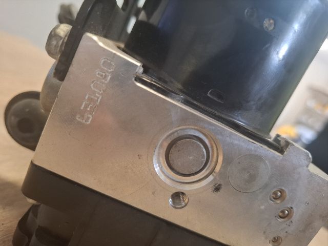 bontott MAZDA 3 ABS Kocka