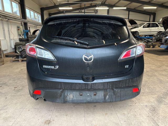 bontott MAZDA 3 Bal hátsó Rugó