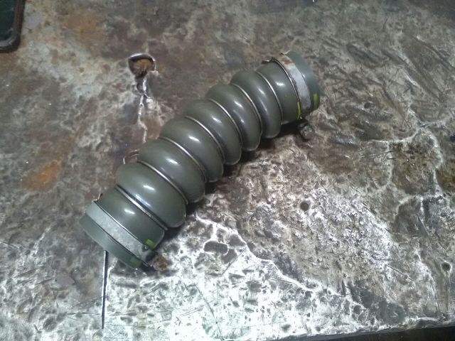 bontott MAZDA 3 Turbócső