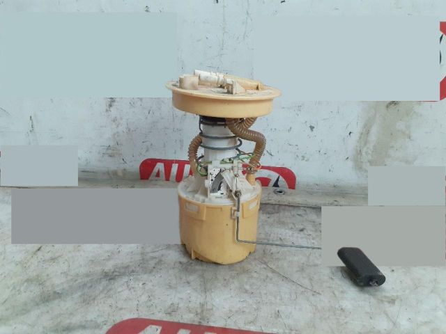 bontott MAZDA 3 Üzemanyag Szivattyú