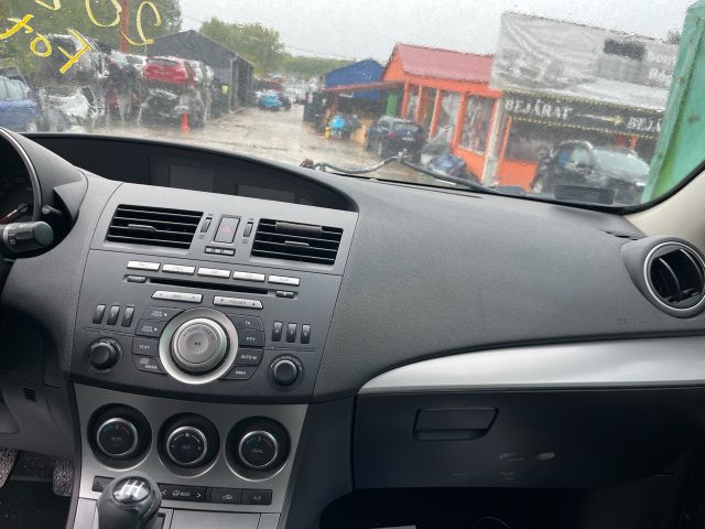 bontott MAZDA 3 Jobb első Gólyaláb (Lengécsillapító, Rugó)