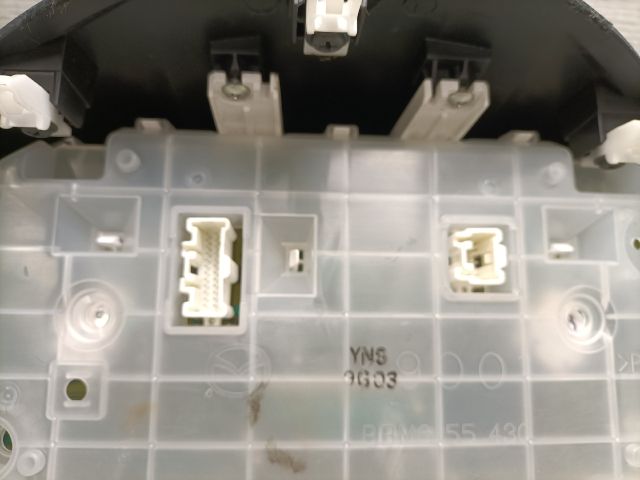 bontott MAZDA 3 Kilométeróra