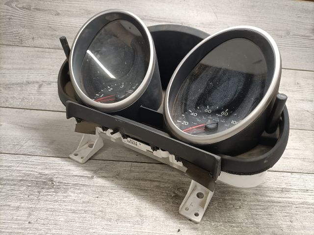 bontott MAZDA 3 Kilométeróra